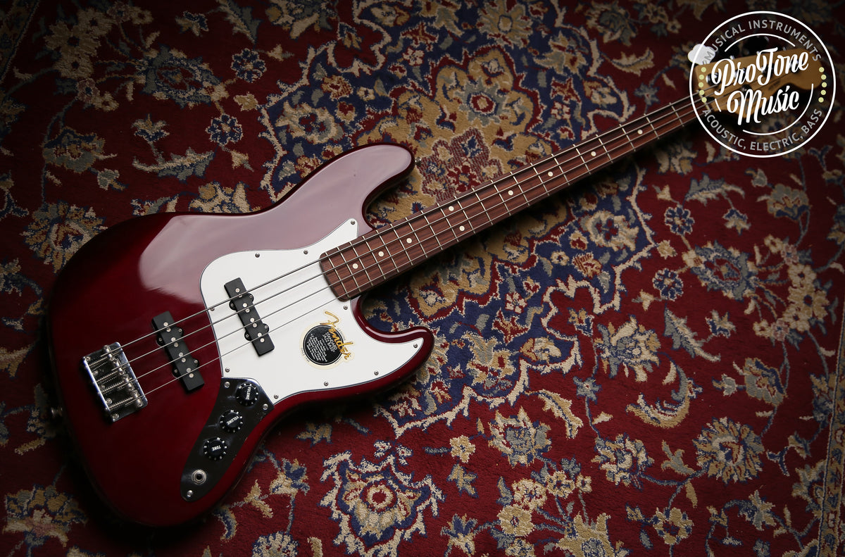 1998 Fender Mexican 4 String Jazz Bass Burgundy &amp; Hard Case