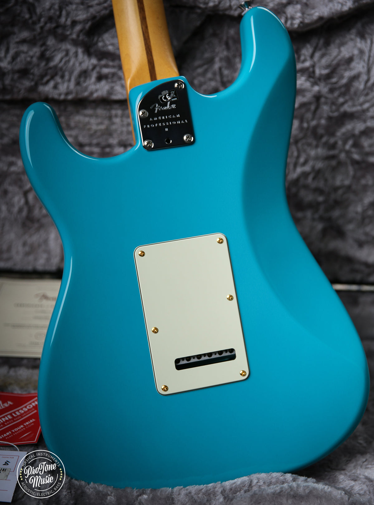 Fender American Professional II Stratocaster Miami Blue