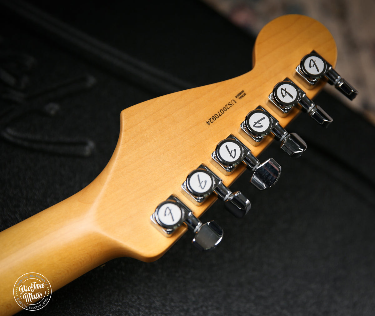 Fender American Professional II Stratocaster Miami Blue