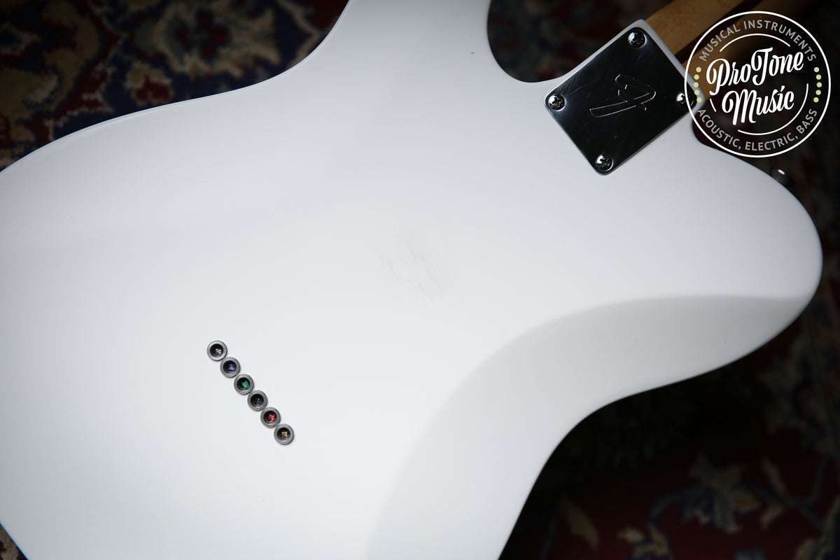 Squier Vintage Modified Telecaster Deluxe White