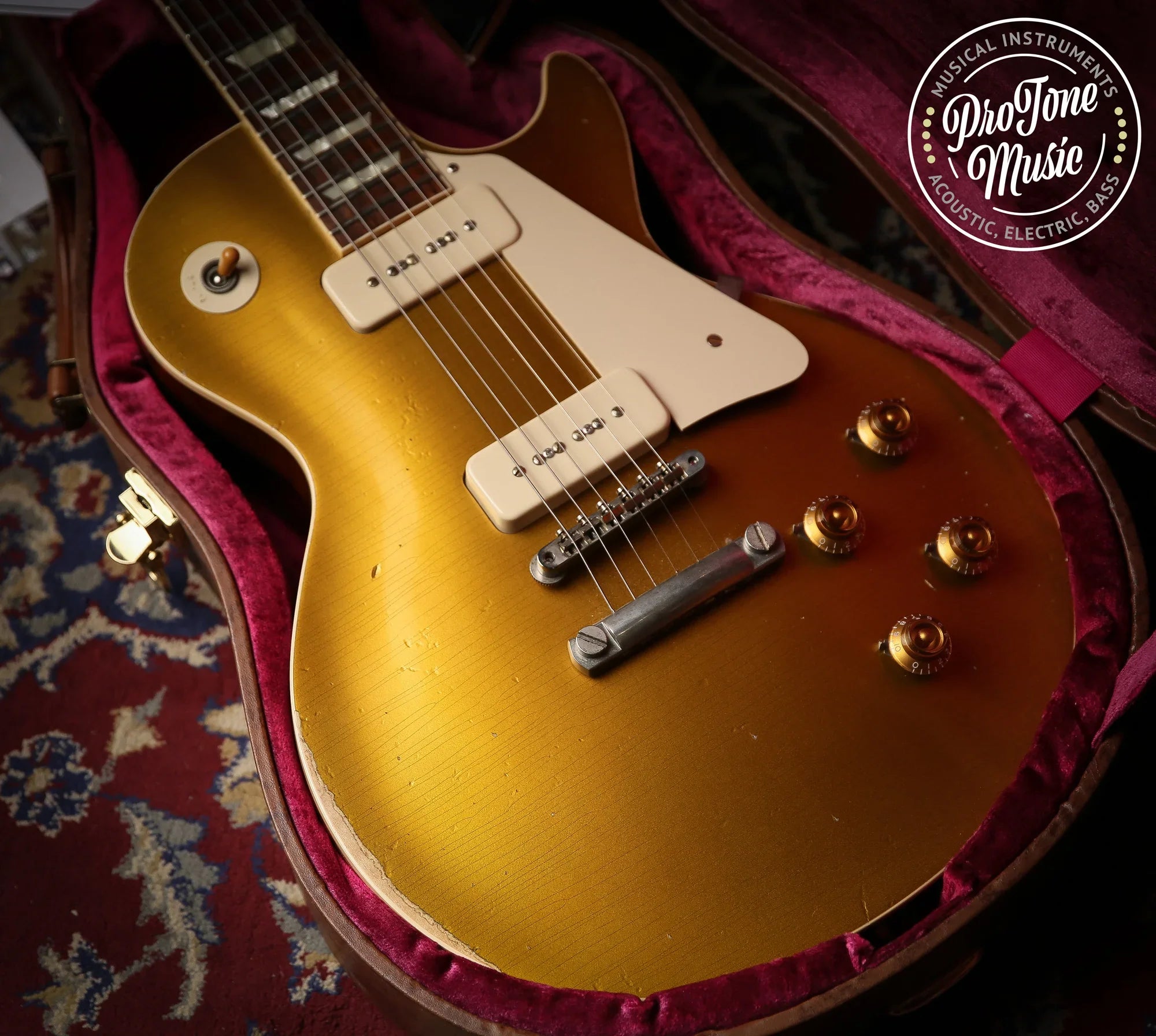 Gibson R Gibson USA Custom Shop R6 Aged Limited Edition Goldtop - ProTone Music ...