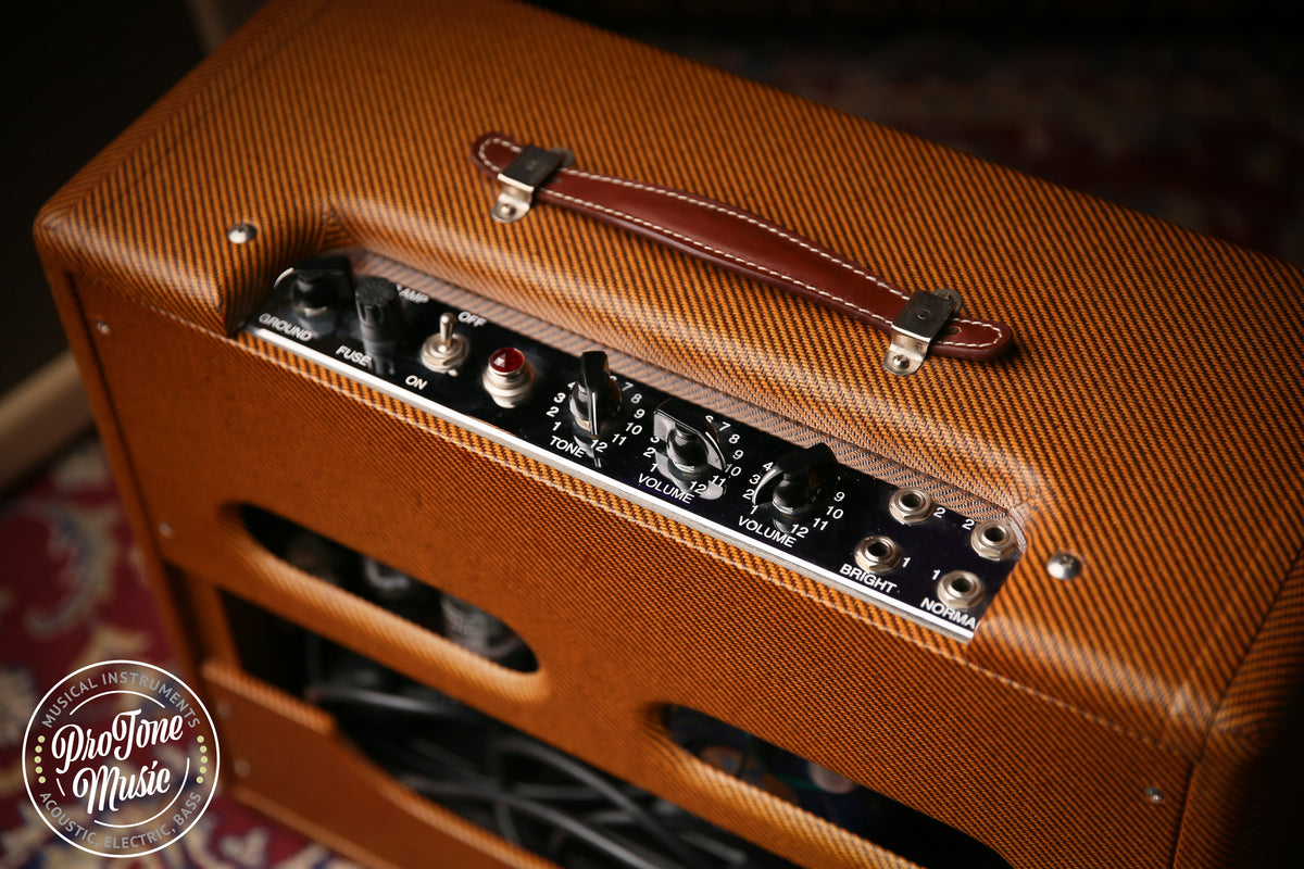 Lazy J 20 Watt Valve Amplifier Lacquered Tweed Finish - ProTone Music