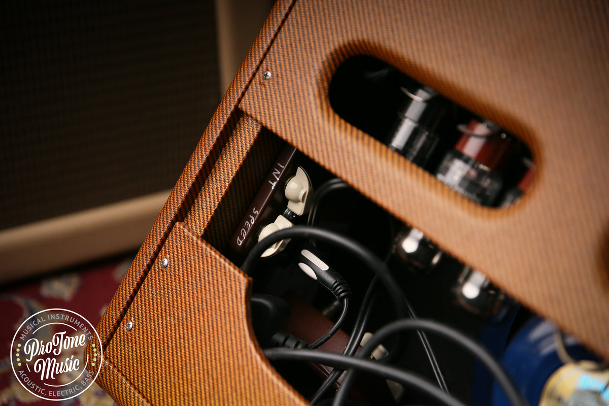 Lazy J 20 Watt Valve Amplifier Lacquered Tweed Finish - ProTone Music