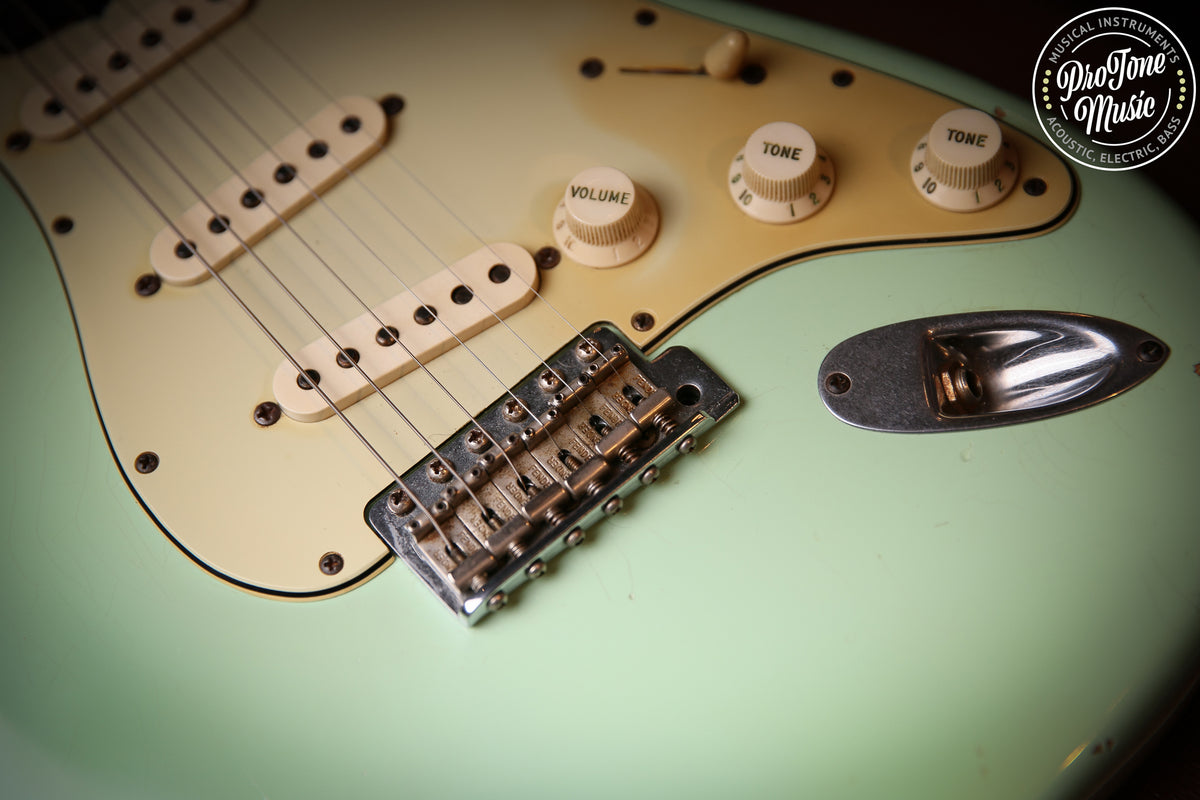Fender USA Custom Shop 1960 Reissue Relic Stratocaster Surf Green