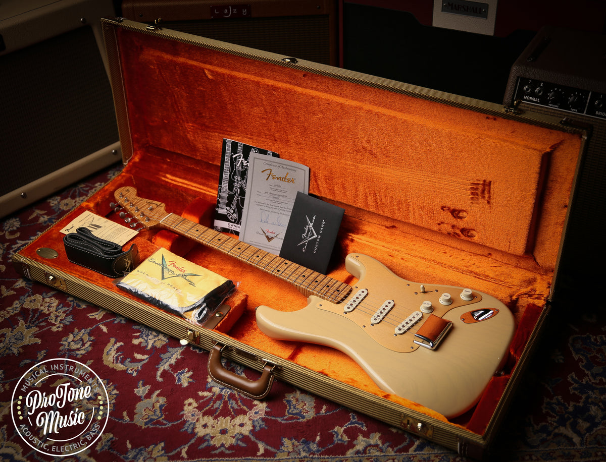 2015 Fender USA Custom Shop Masterbuilt Dale Wilson 50s Stratocaster NOS Honey Blonde - ProTone Music