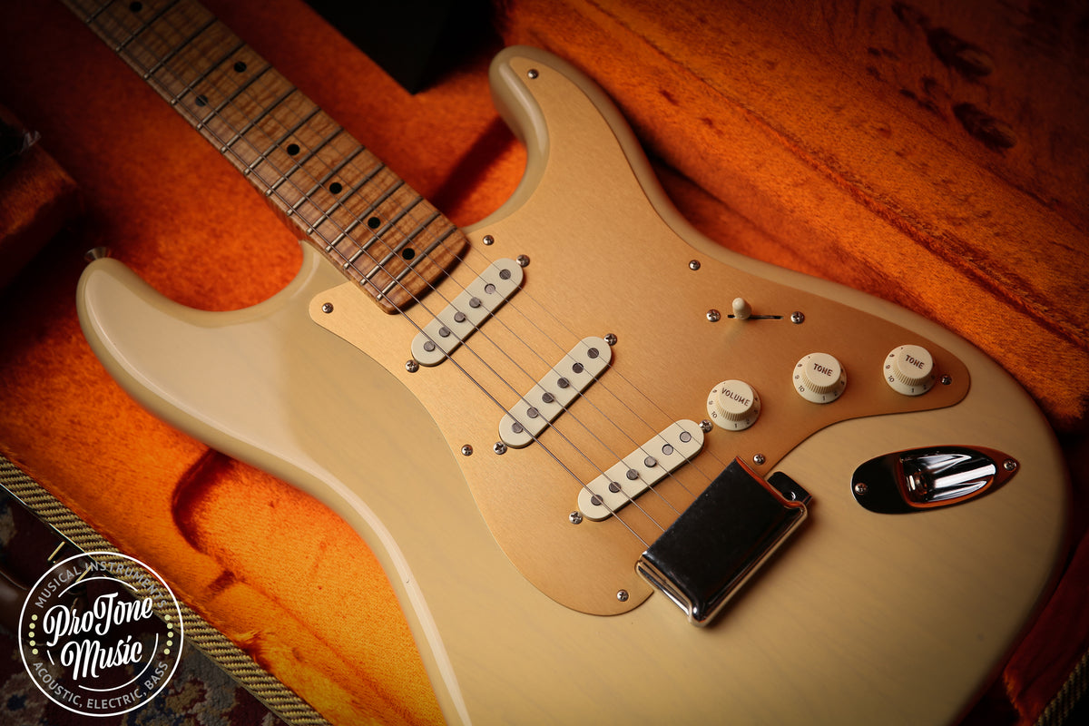 2015 Fender USA Custom Shop Masterbuilt Dale Wilson 50s Stratocaster NOS Honey Blonde - ProTone Music