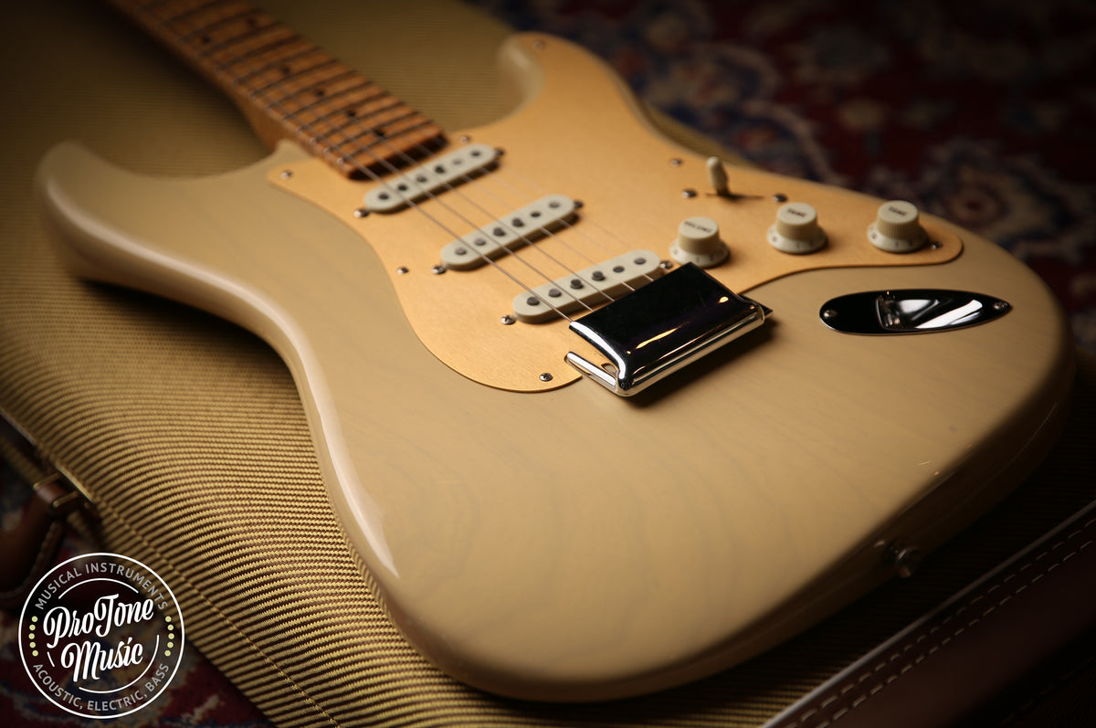 2015 Fender USA Custom Shop Masterbuilt Dale Wilson 50s Stratocaster NOS Honey Blonde - ProTone Music