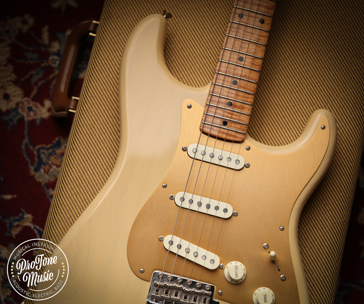 2015 Fender USA Custom Shop Masterbuilt Dale Wilson 50s Stratocaster NOS Honey Blonde - ProTone Music