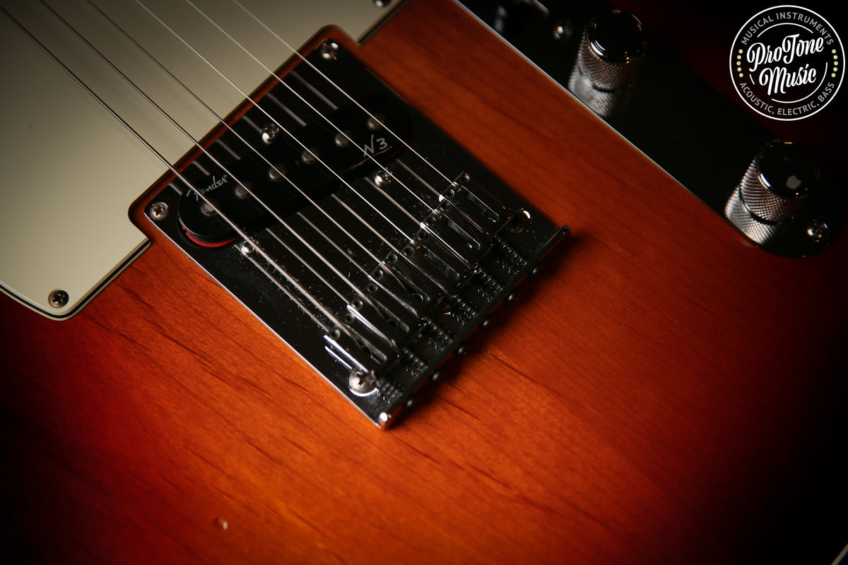 2014 Fender American Deluxe Telecaster 3 Tone Sunburst