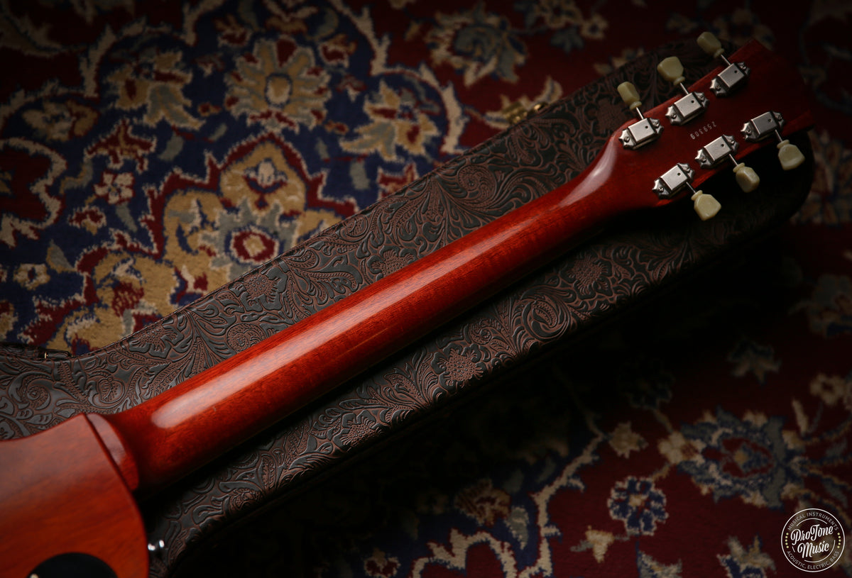 2025 Maybach Lester 60' Aged Pelham Blue