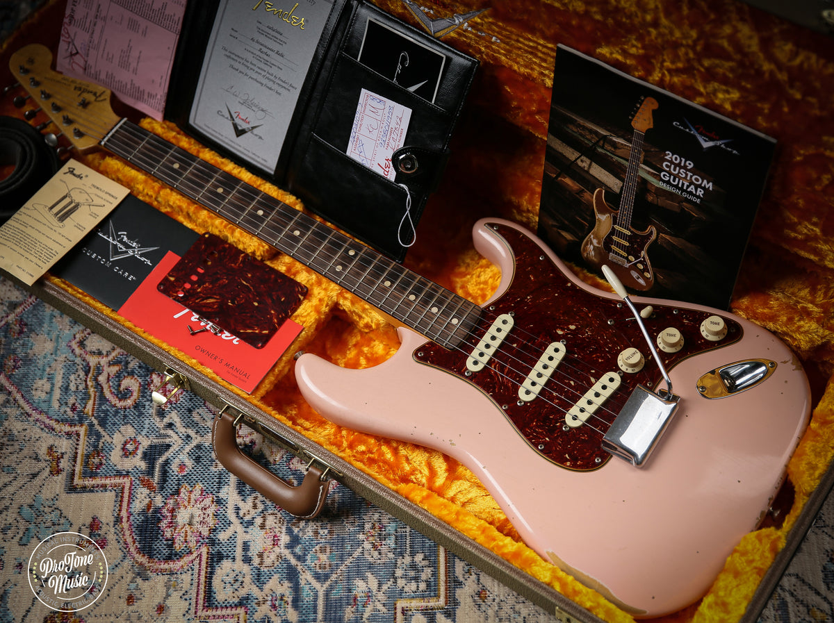 Fender USA Custom Shop 63' Relic Stratocaster Shell Pink