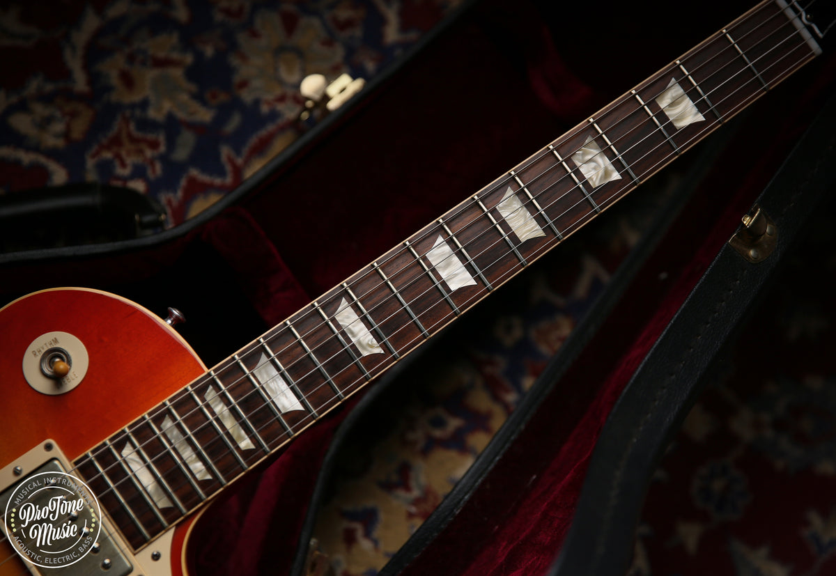 Gibson USA Custom Shop 58' R8 Reissue Les Paul Washed Cherry Sunburst