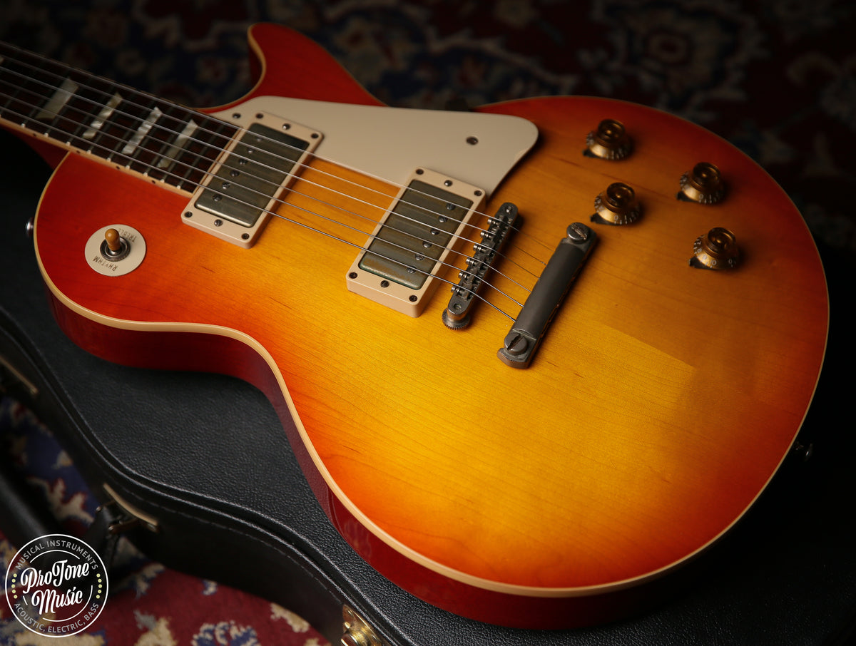 Gibson USA Custom Shop 58' R8 Reissue Les Paul Washed Cherry Sunburst