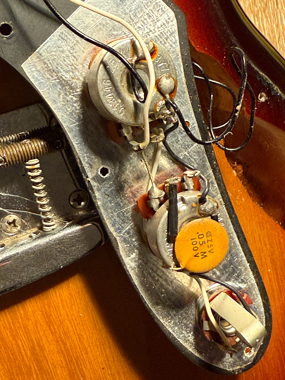 1978 Fender USA Musicmaster Sunburst