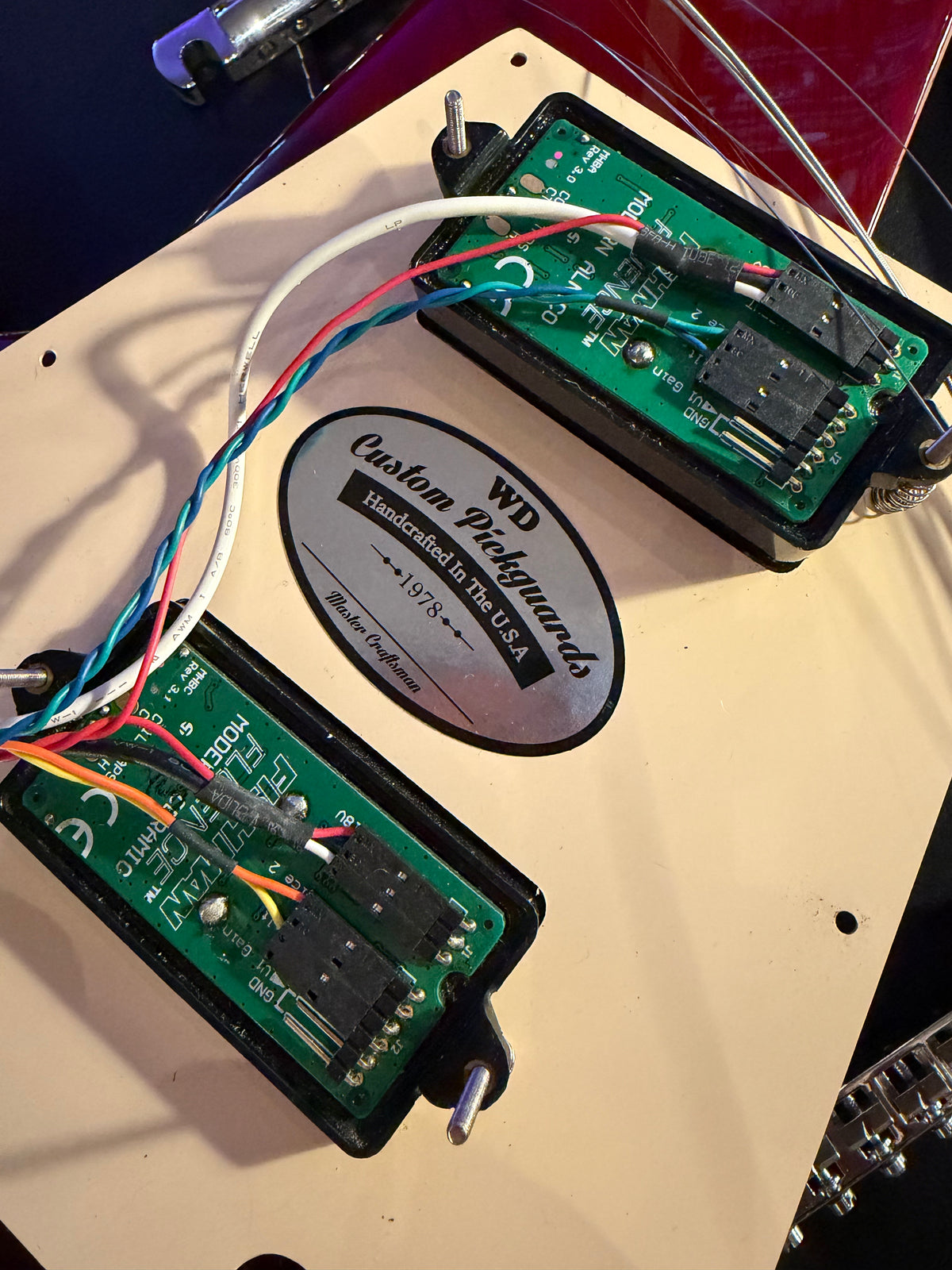 2001 Gibson USA Flying V Cherry Red Fishman Fluence Pickups