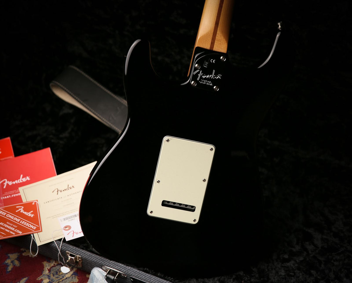 2018 Fender USA The Edge Stratocaster Signature Model Black